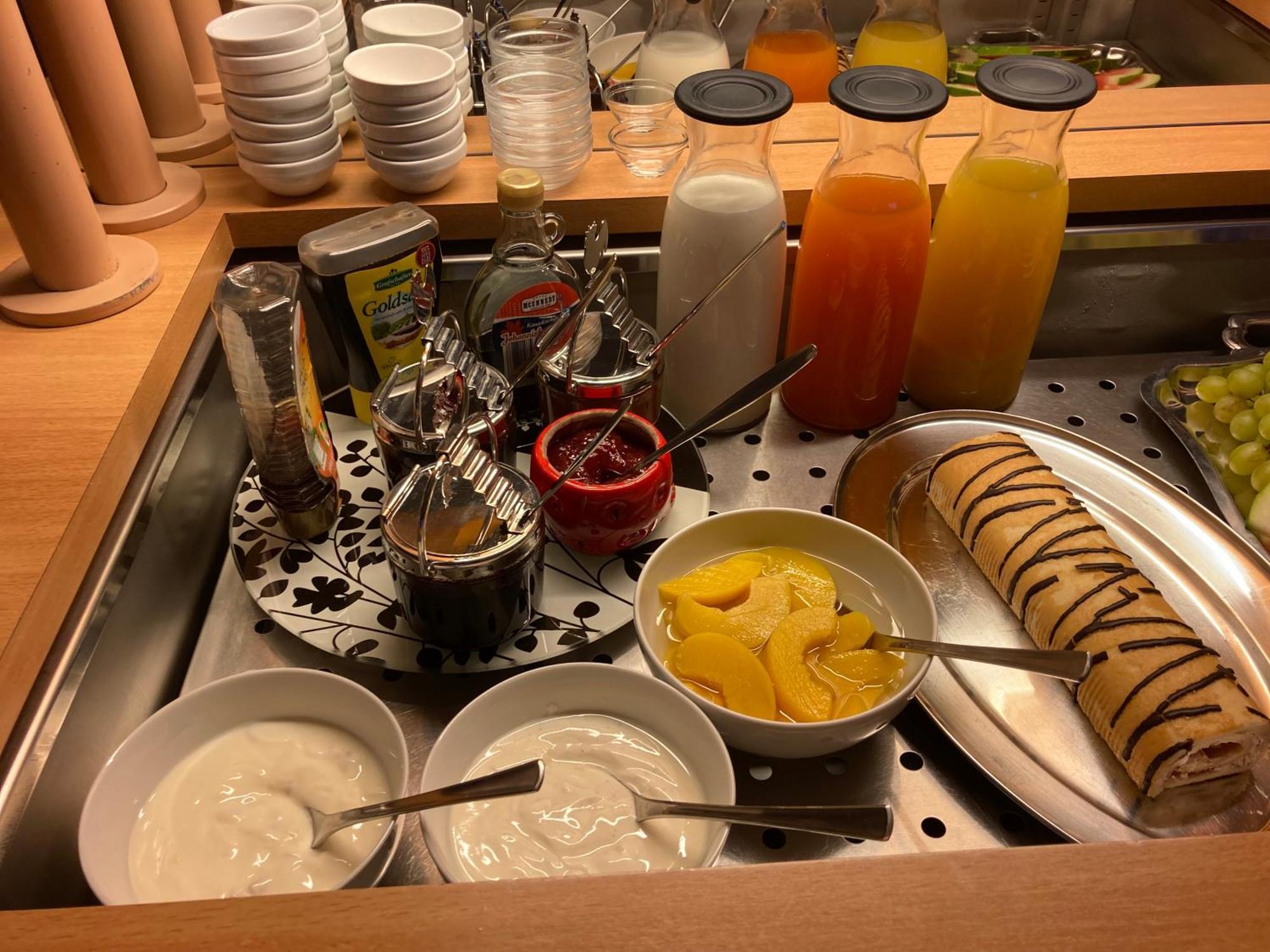וולפסבורג Hotel Am Klieversberg מראה חיצוני תמונה